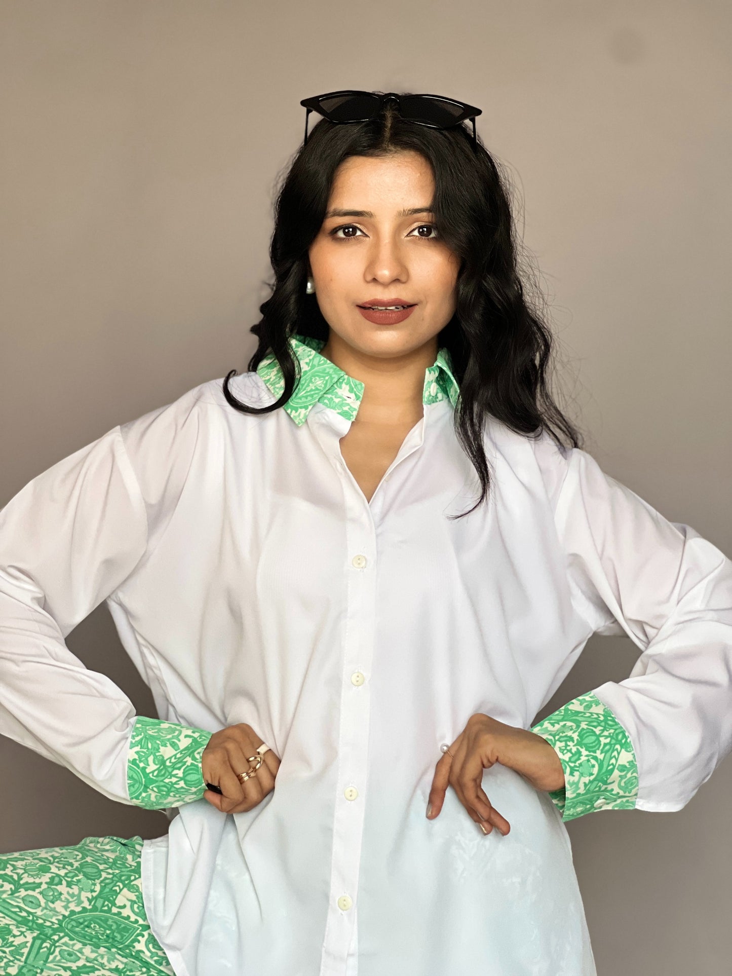 White & Mint Green 2-Piece Contrast Collar Coord Set